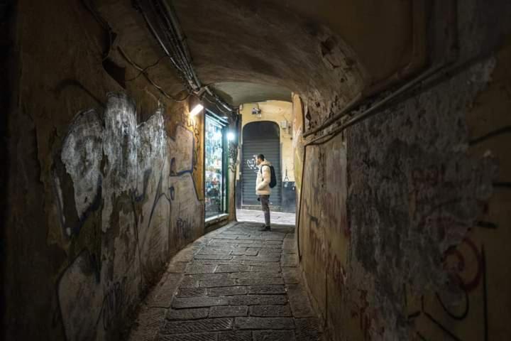 Trilocale Cecilia'S Studio Genoa Bagian luar foto